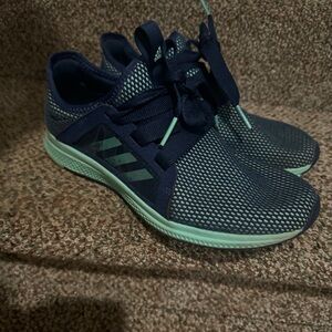 Adidas Bounce sneakers